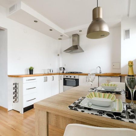 Labo Apartment Muranow Warsaw Exterior photo