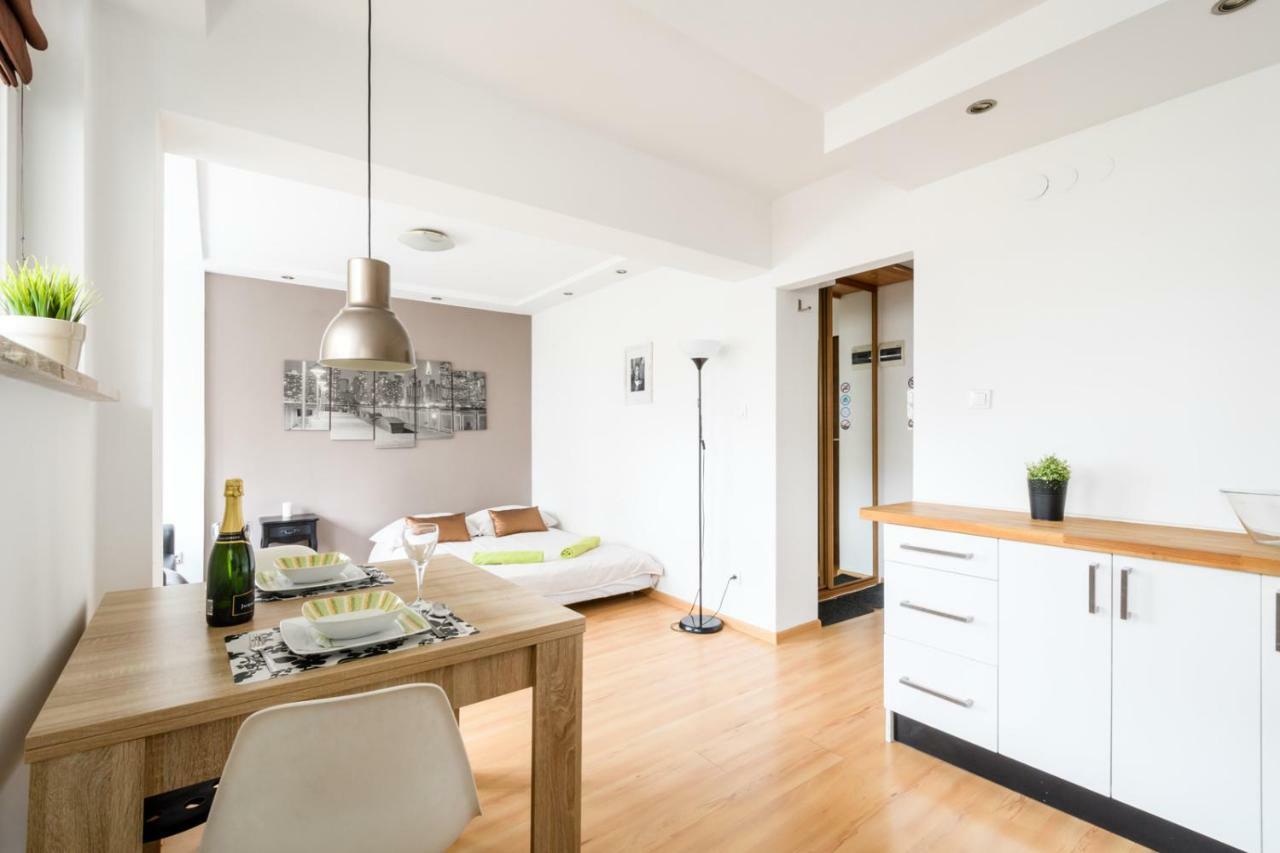 Labo Apartment Muranow Warsaw Exterior photo